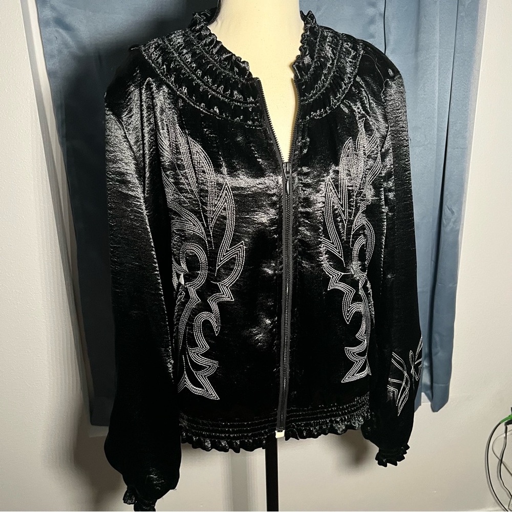 Ariat bomber jacket - Picture 3 of 12